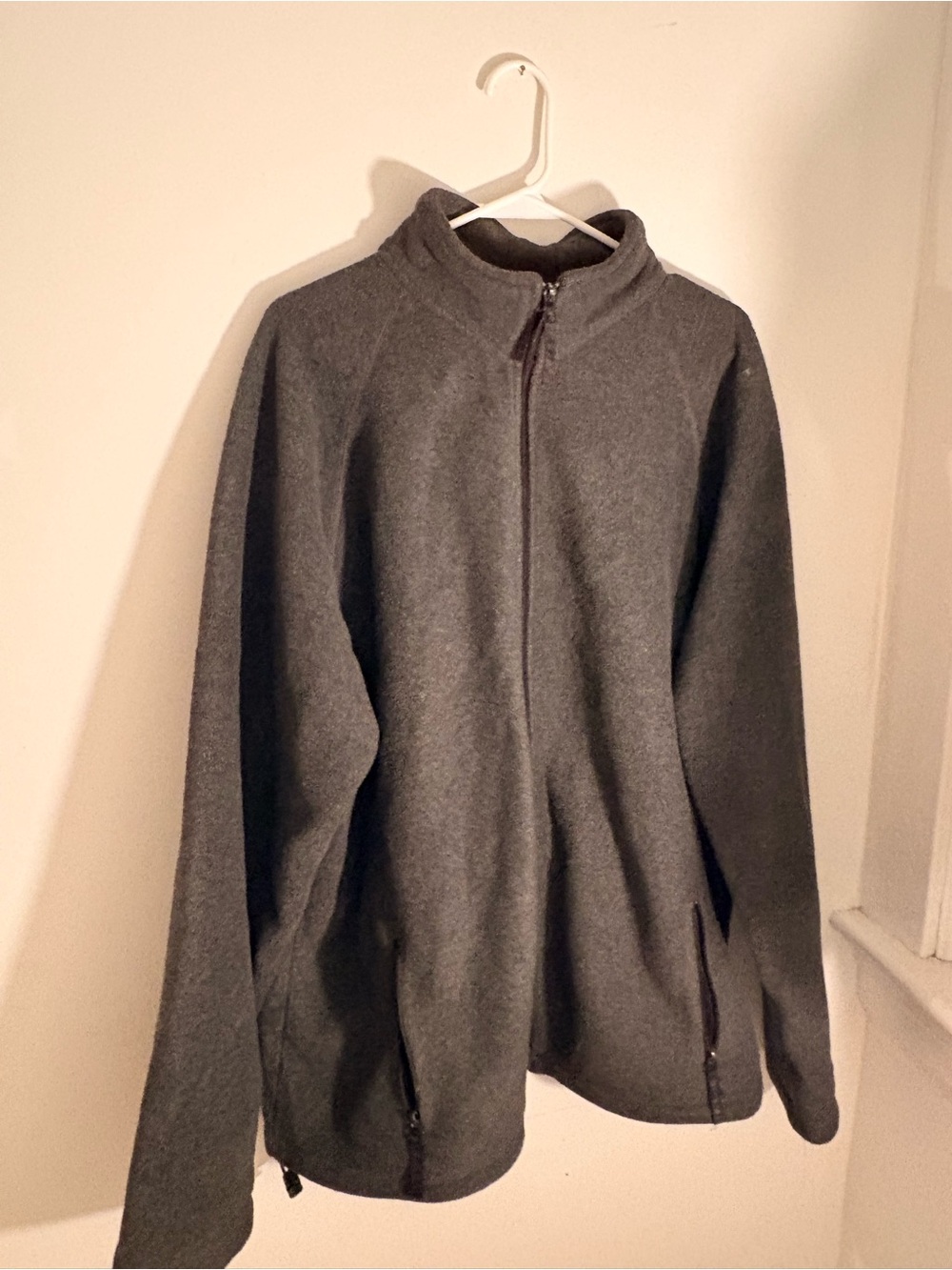 Men's Full-Zip Dark Gray Fleece Jacket